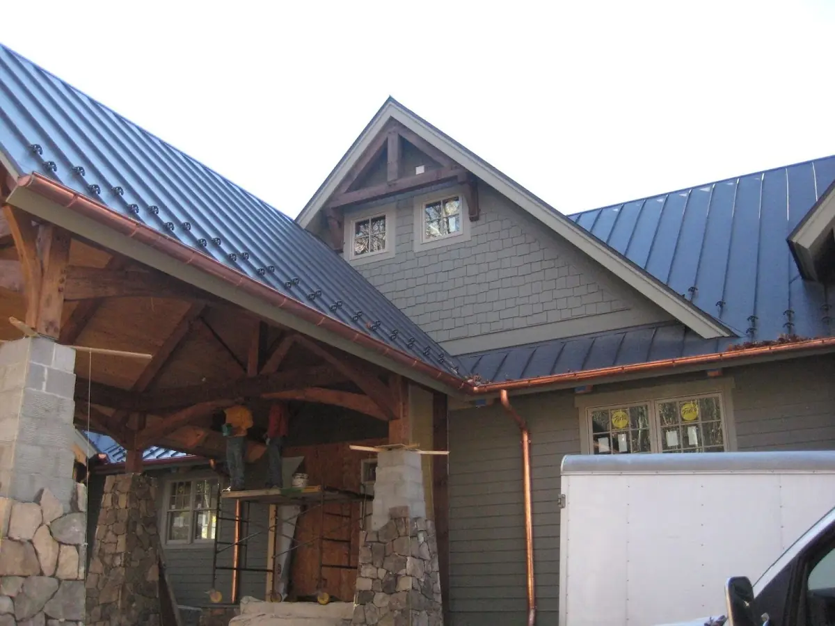 Craftsman Roofing team delivering quality roofing work in Mission Bend North